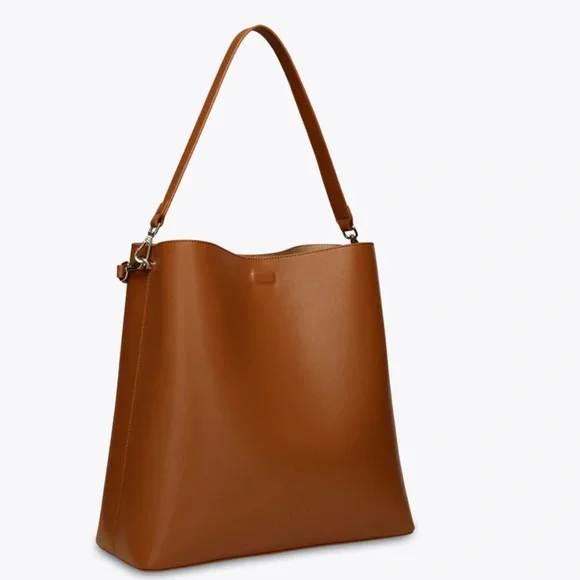 LAWFUL LONDON Iris 14インチ ブラック　ショルダーバッグ LAWFUL LONDON Iris 14インチ ブラック ショルダーバッグ Iris